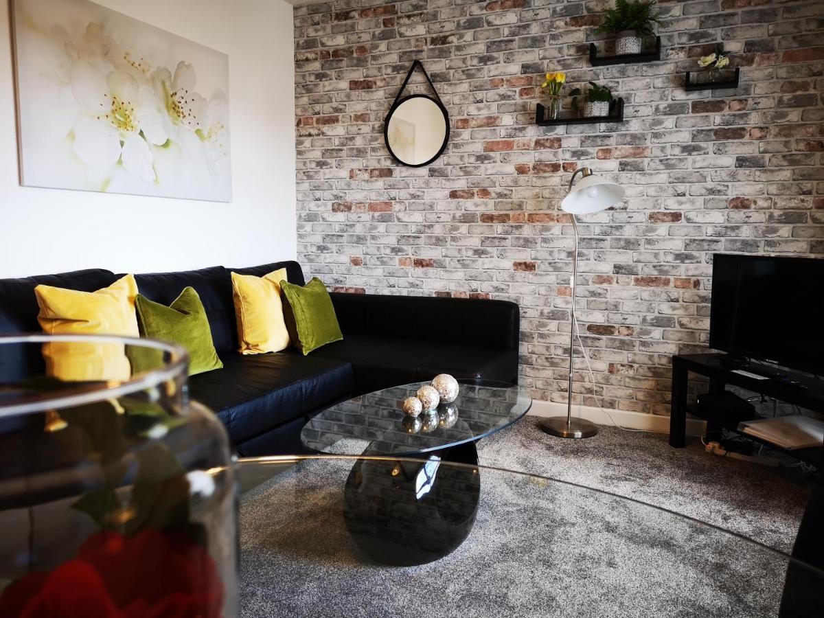 Mycosy 605 Apartment Пейзли Екстериор снимка